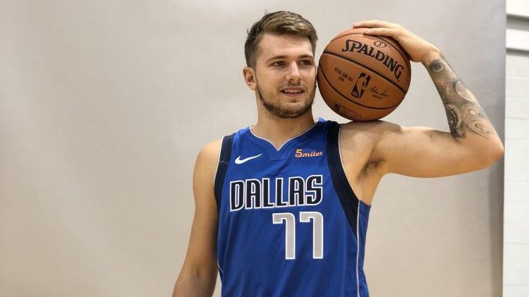 国足客战澳 国足客战澳