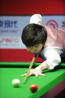 他带着过往 他带着过往