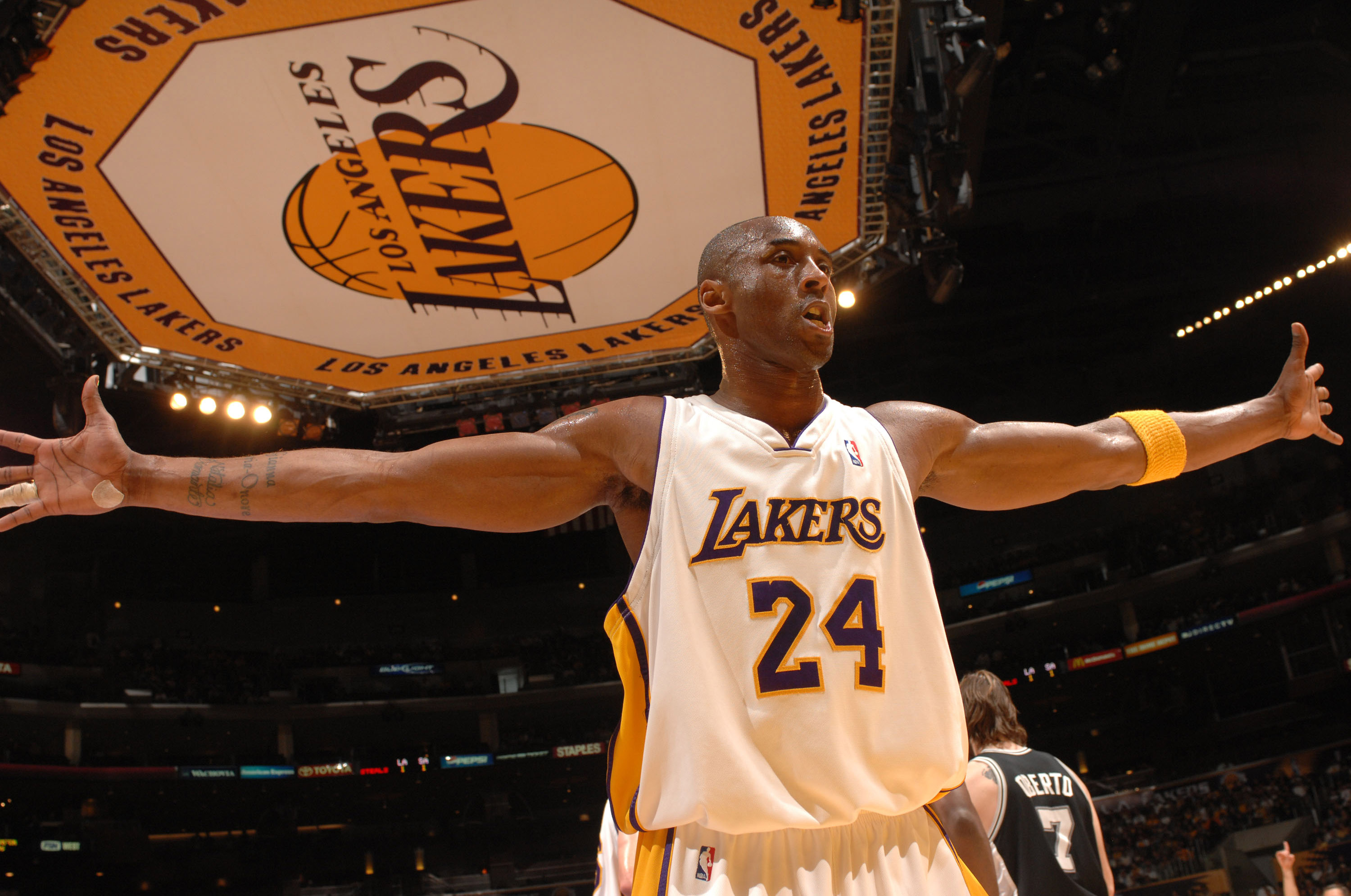 机会破门得 机会破门得