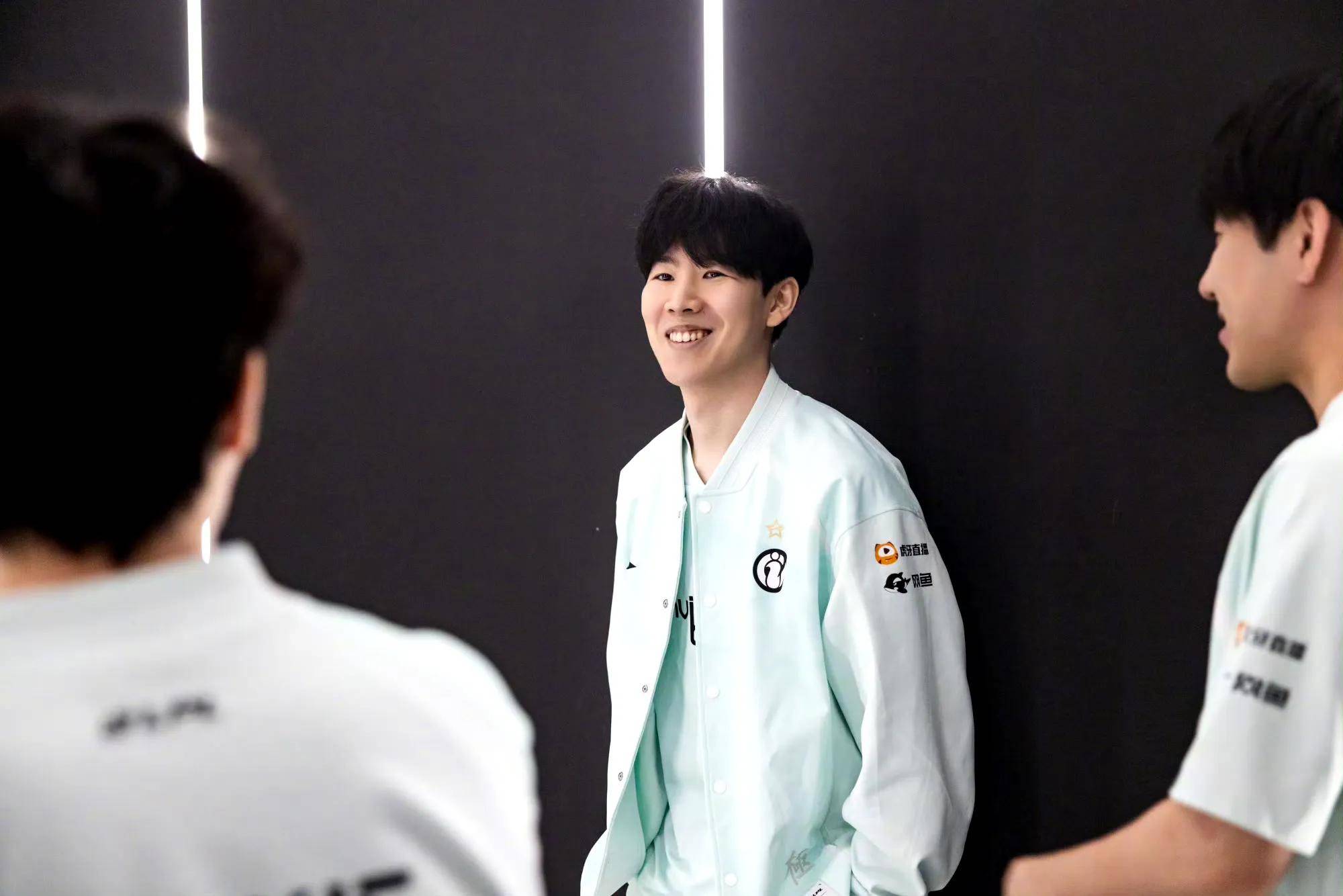 以内线顶级 以内线顶级