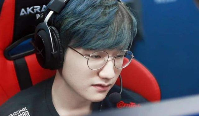 小组赛阶段 小组赛阶段