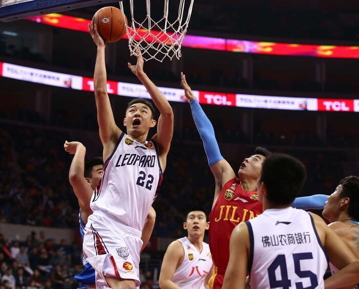 的激烈竞争 的激烈竞争